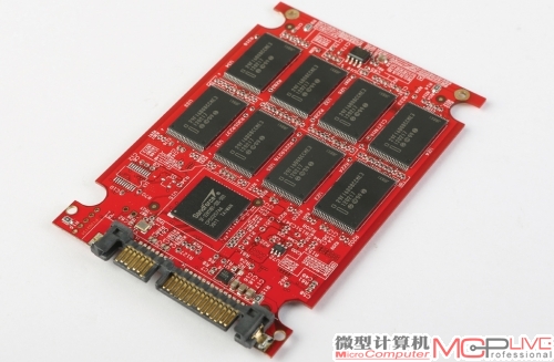 HS-01D-256S3的红色PCB板，元器件焊接整齐，做工很不错。